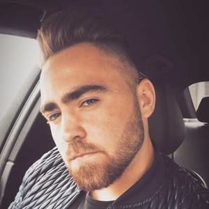 Meet your Posher, Dominik